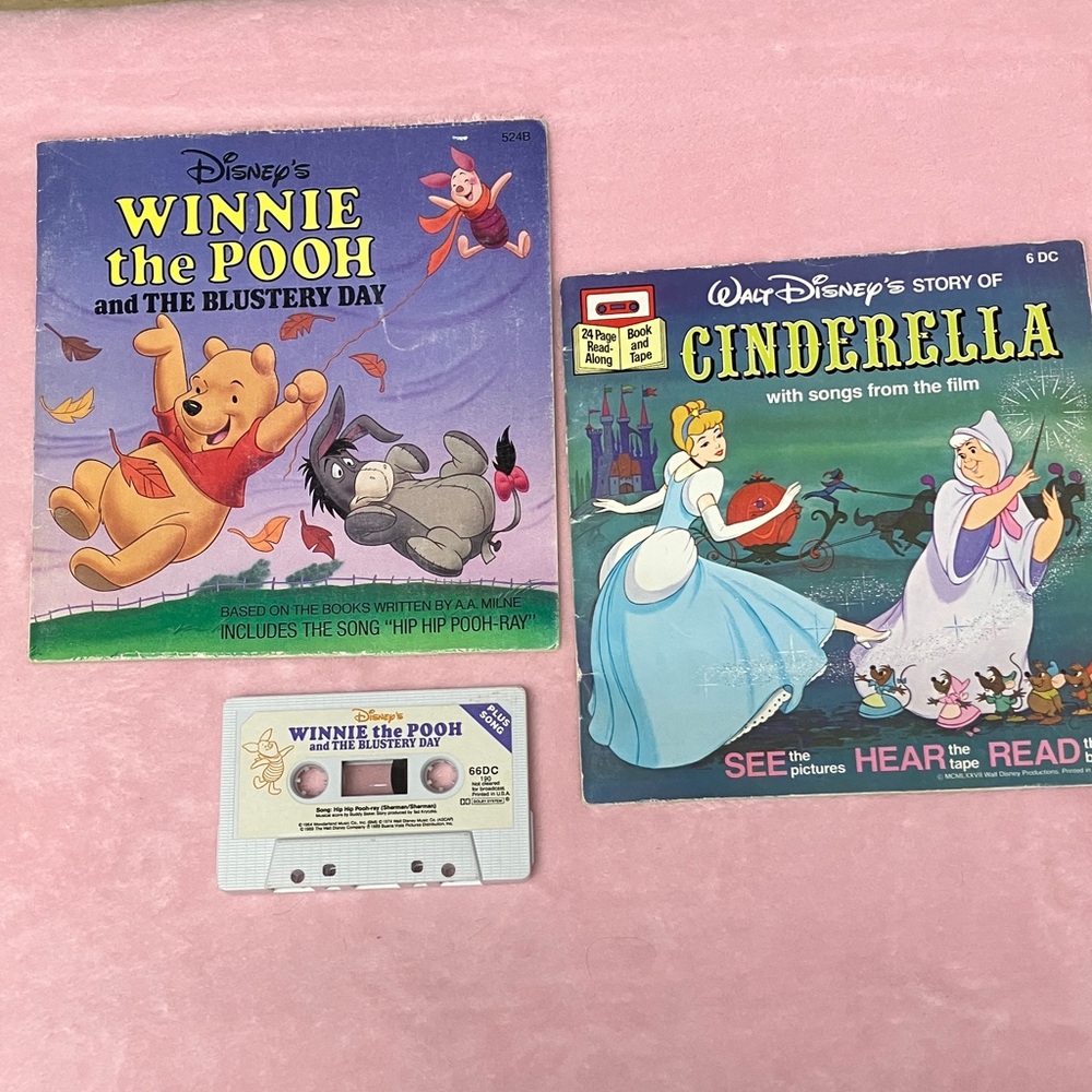 Disney Story Tellers Books and Cassette Cinderella and Winnie The Pooh 1977/78